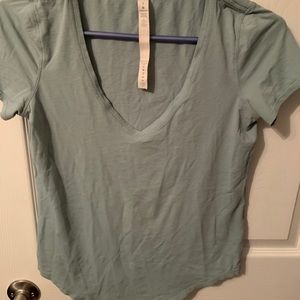 Lululemon V neck T-shirt